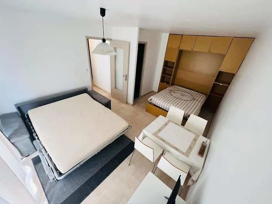 Apartment Studio 4 Couchages A 200 M De La Plage Avec Garage, Linge De Maison Et Serviettes Pour 30 Euros En Option Juan-les-Pins